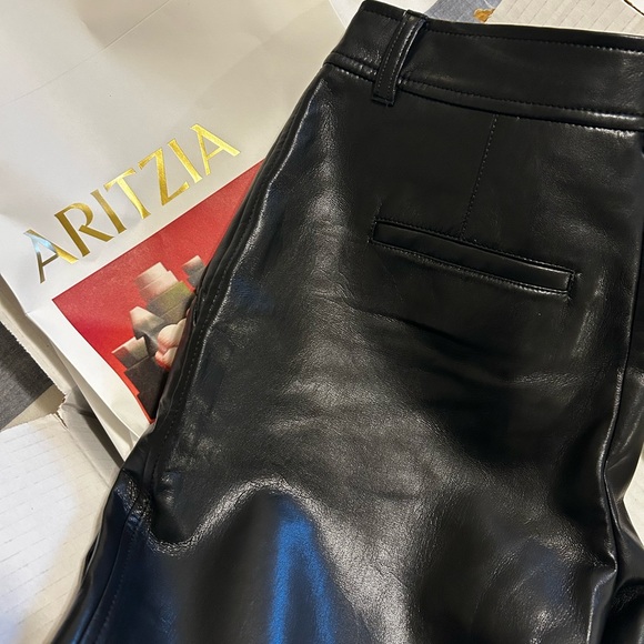 Aritzia Babaton Command Cropped Vegan Leather Pant - Picture 5 of 5